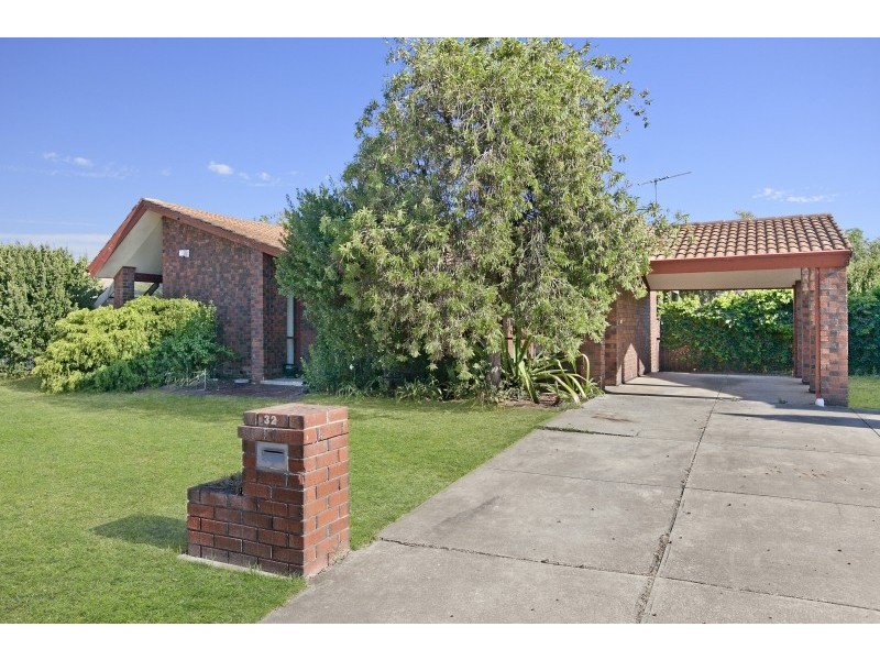 32 Sims Crescent, West Lakes SA 5021