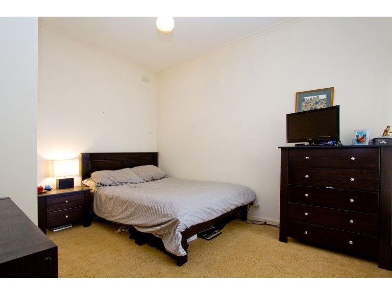 8/8 Renwick Street, West Beach SA 5024