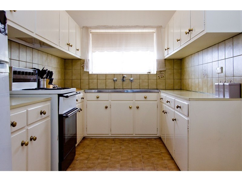 8/8 Renwick Street, West Beach SA 5024