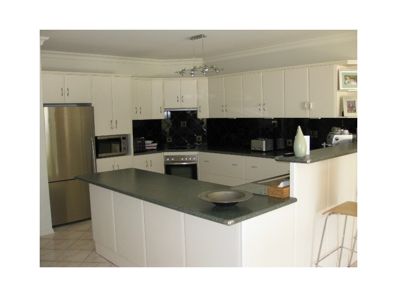 15 Dundee Avenue, Seaton SA 5023