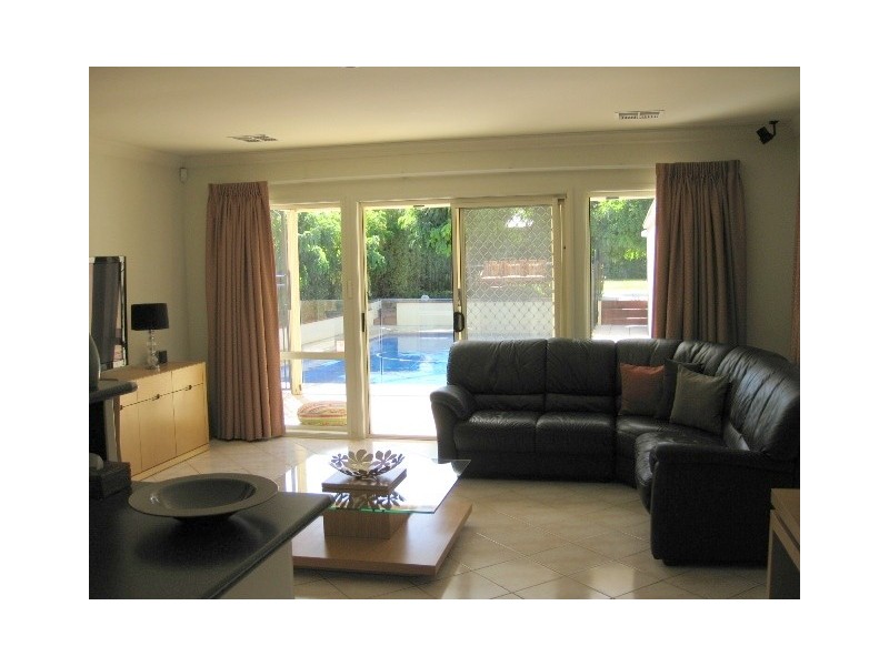 15 Dundee Avenue, Seaton SA 5023