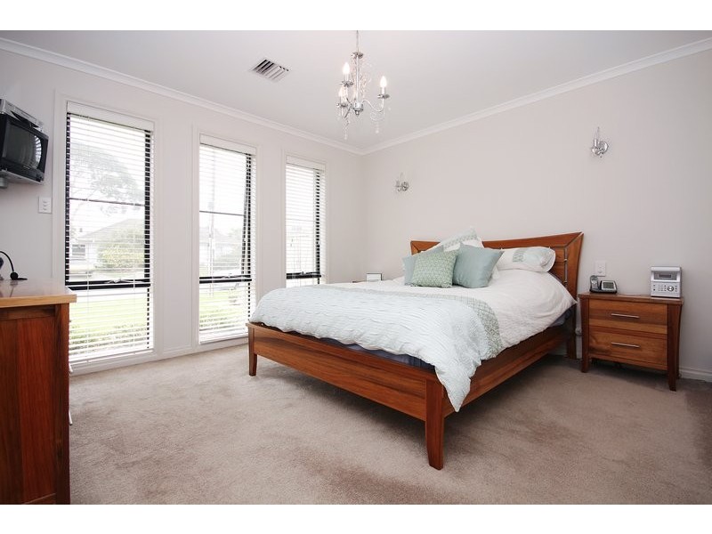 22 Matthew Street, Grange SA 5022