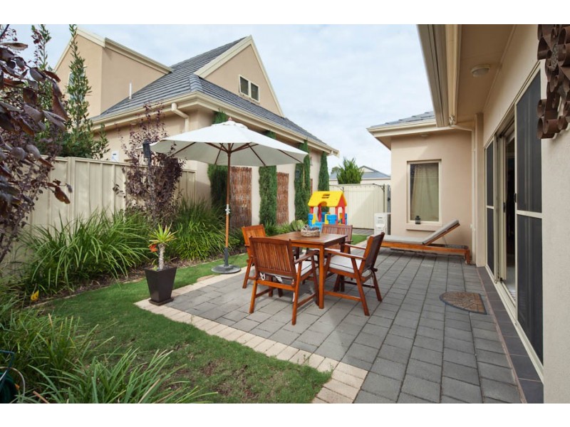 1/74 Charles Sturt Avenue, Grange SA 5022