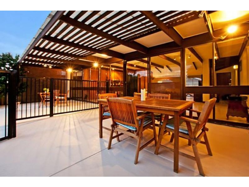 18 Stanford Crescent, Fulham Gardens SA 5024