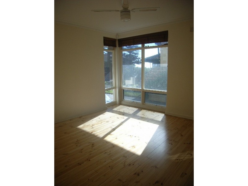 2/241 ESPLANADE, Henley Beach SA 5022