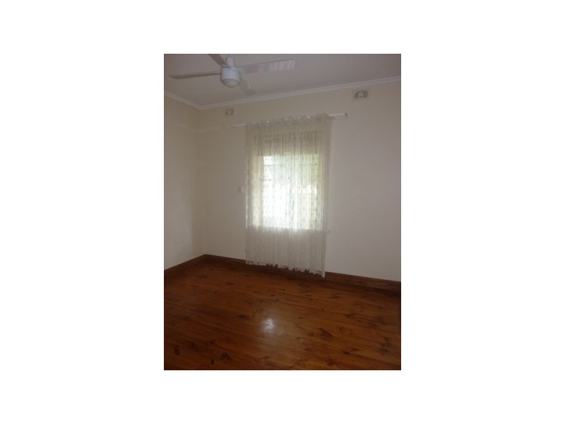 1 Lipsett Terrace, Brooklyn Park SA 5032