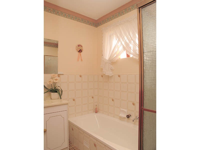 2/556 Grange Road, Henley Beach SA 5022