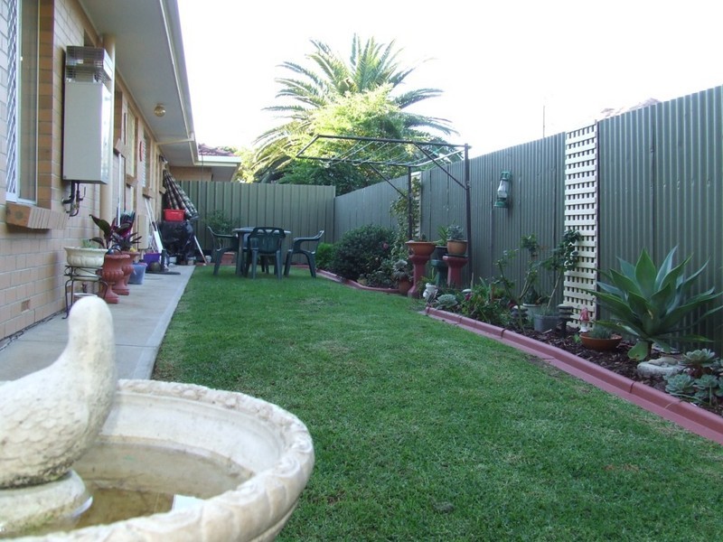 2/556 Grange Road, Henley Beach SA 5022