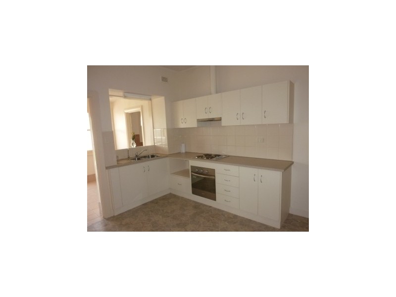 1 Lincoln Avenue, Fulham Gardens SA 5024