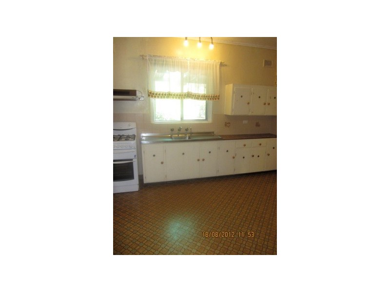 113 HALSEY RD, Henley Beach South SA 5022