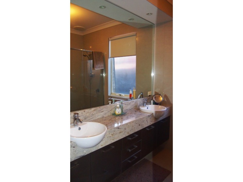 7 Manor Court, Grange SA 5022