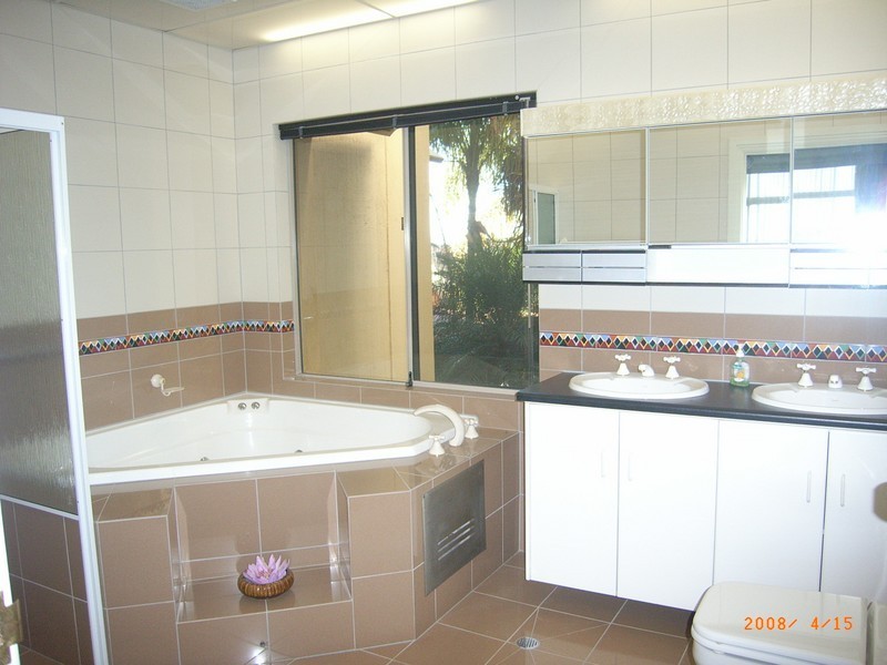 7/24 Martin Court, The Point, West Lakes SA 5021