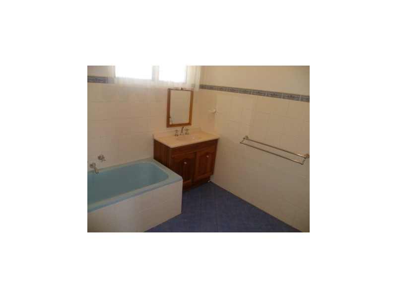 27 Sansom Road, Semaphore SA 5019