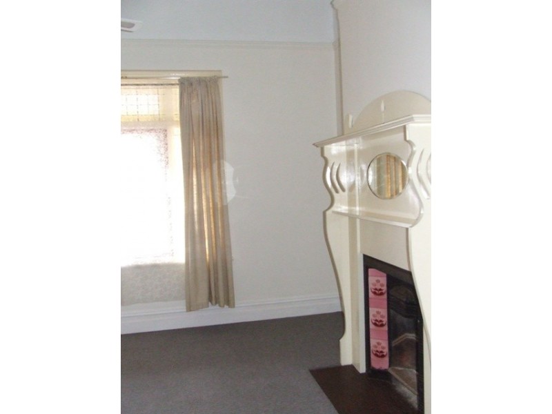 6 South St, Henley Beach SA 5022