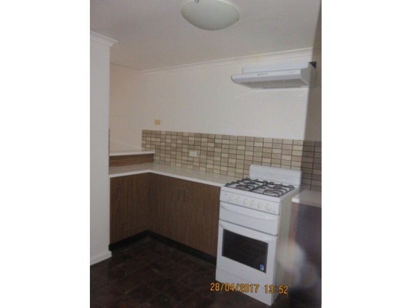 4/3 Mooloola Way, West Lakes Shore SA 5020