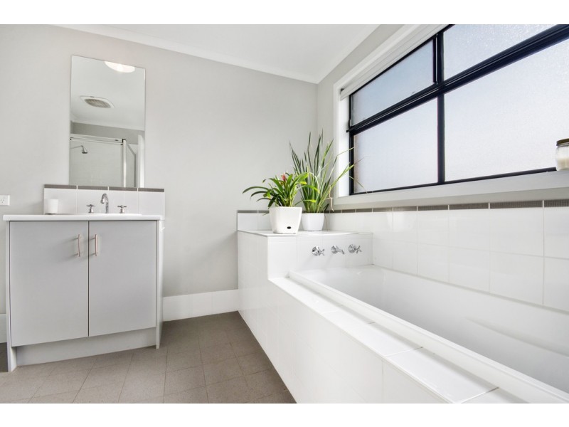 1C Madeline Crescent, Fulham Gardens SA 5024