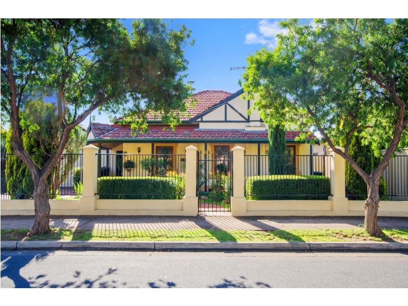 8 Cedar Avenue, Woodville South SA 5011