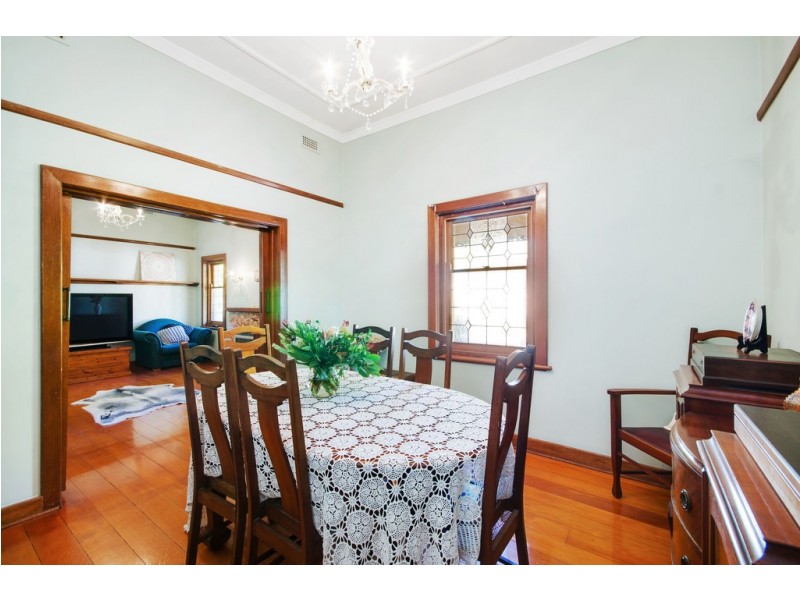 8 Cedar Avenue, Woodville South SA 5011