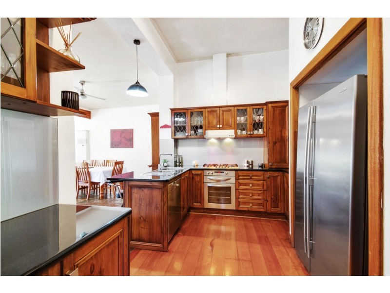 8 Cedar Avenue, Woodville South SA 5011