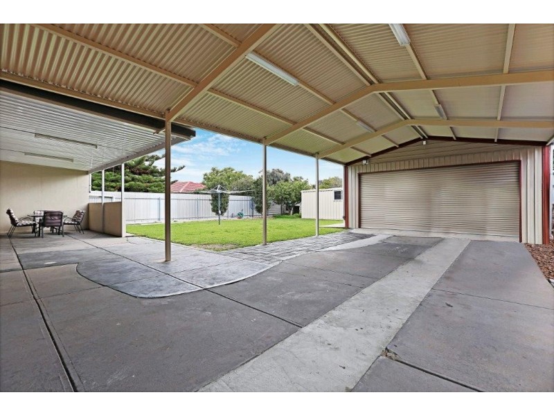 12 Strathbogie Avenue, Findon SA 5023