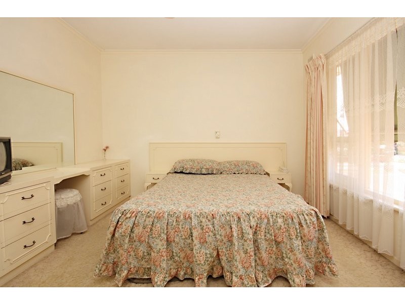 19 Collingwood Avenue, Flinders Park SA 5025