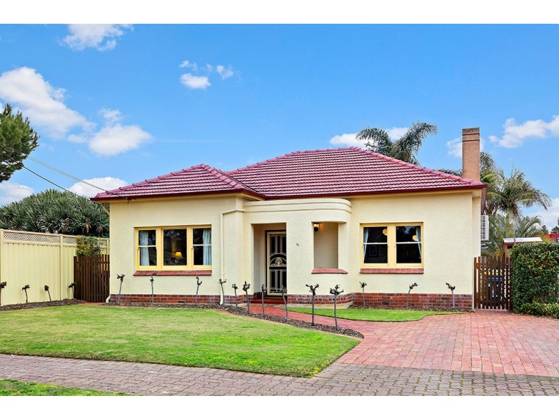 21 Surrey Street, Grange SA 5022