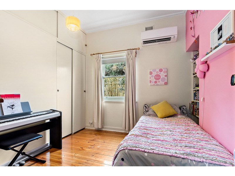 21 Surrey Street, Grange SA 5022