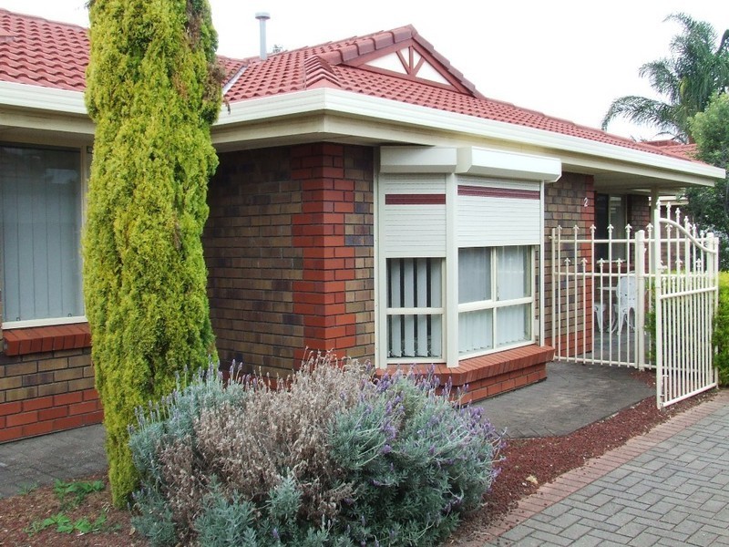 2/19 Russ Ave, Seaton SA 5023