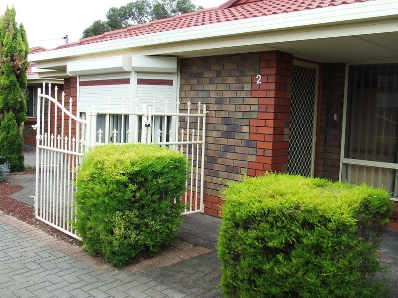 2/19 Russ Ave, Seaton SA 5023