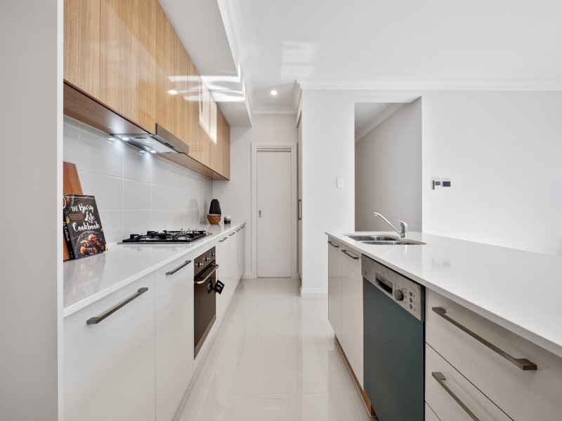 6A Sunset Crescent, Grange SA 5022