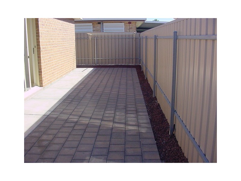 1/6 Lily Avenue, Seaton SA 5023