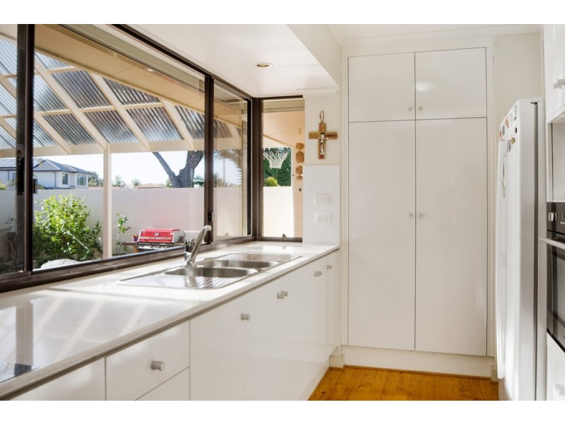 12/260 Sportsmans Drive, West Lakes SA 5021