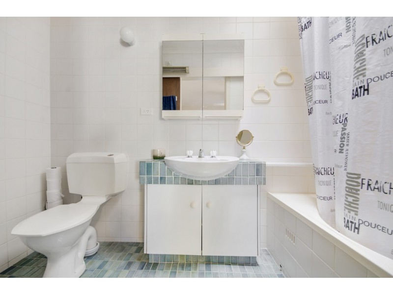 12/260 Sportsmans Drive, West Lakes SA 5021