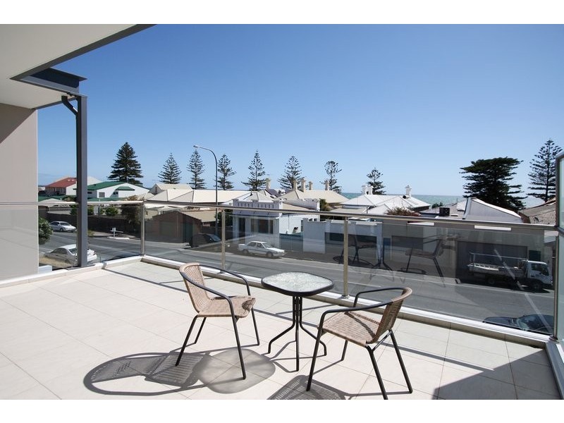 304A  Seaview Road, Henley Beach SA 5022