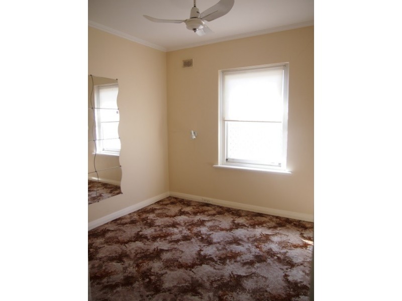 20 Westmoreland Road, Grange SA 5022