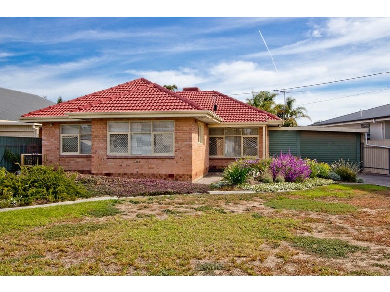 21 Yorkshire Street, Grange SA 5022