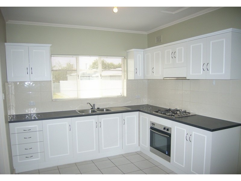 8 David Avenue, Findon SA 5023