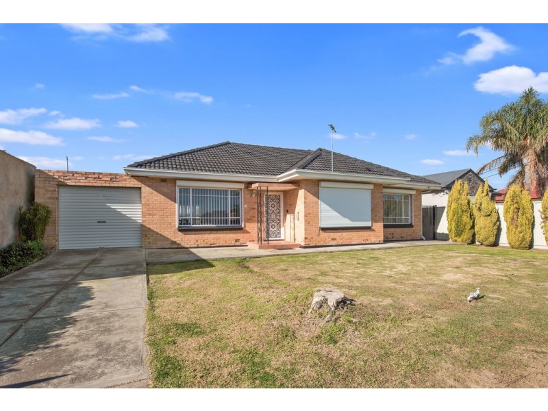 12 Ruby Avenue, Seaton SA 5023