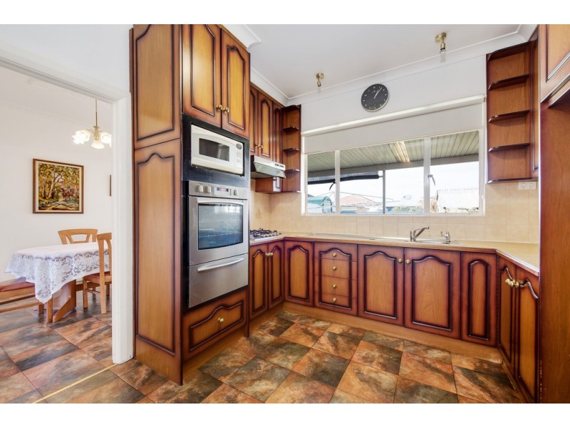 12 Ruby Avenue, Seaton SA 5023
