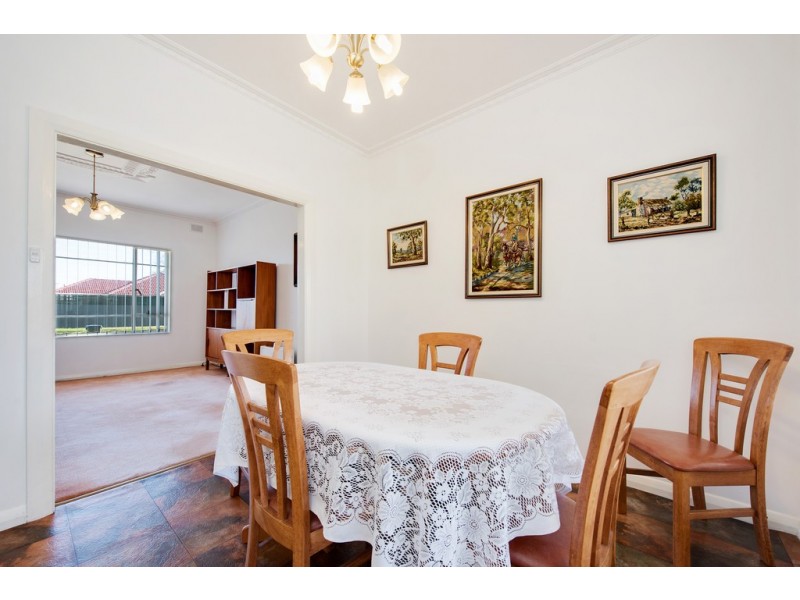 12 Ruby Avenue, Seaton SA 5023