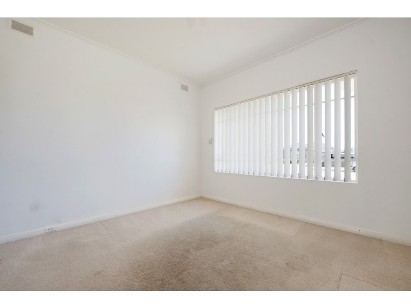 12 Ruby Avenue, Seaton SA 5023