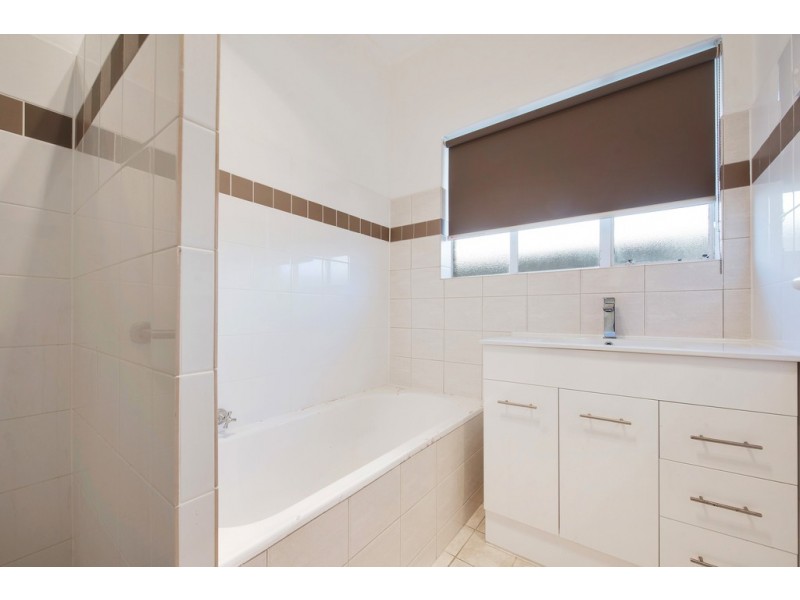 12 Ruby Avenue, Seaton SA 5023