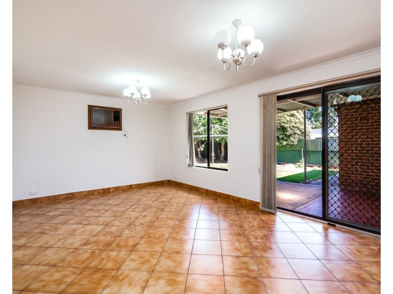 8 Veronica Crescent, Lockleys SA 5032