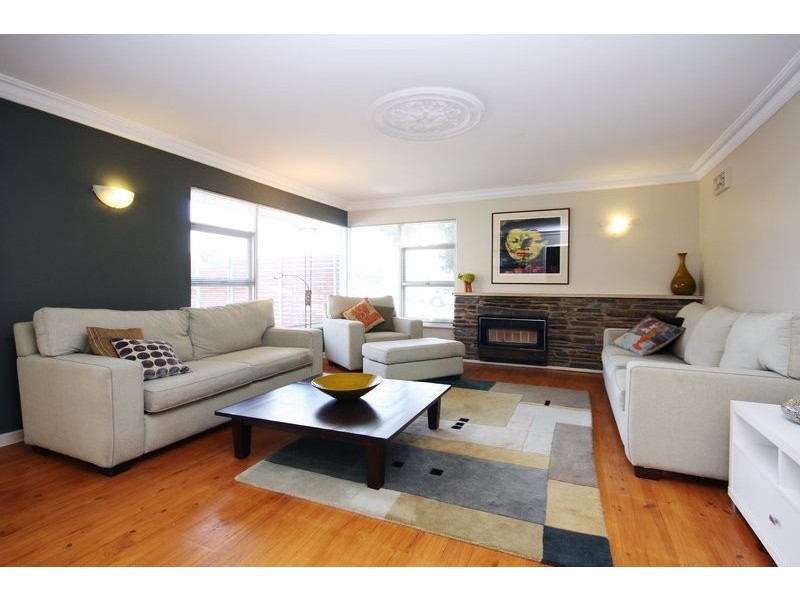 7 Winston Crescent, West Beach SA 5024