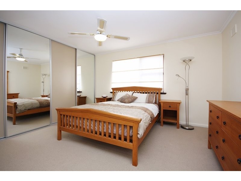 7 Winston Crescent, West Beach SA 5024