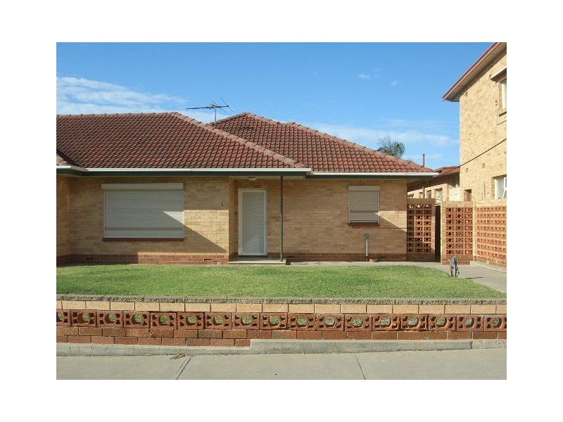 2/13 West Beach Road, West Beach SA 5024