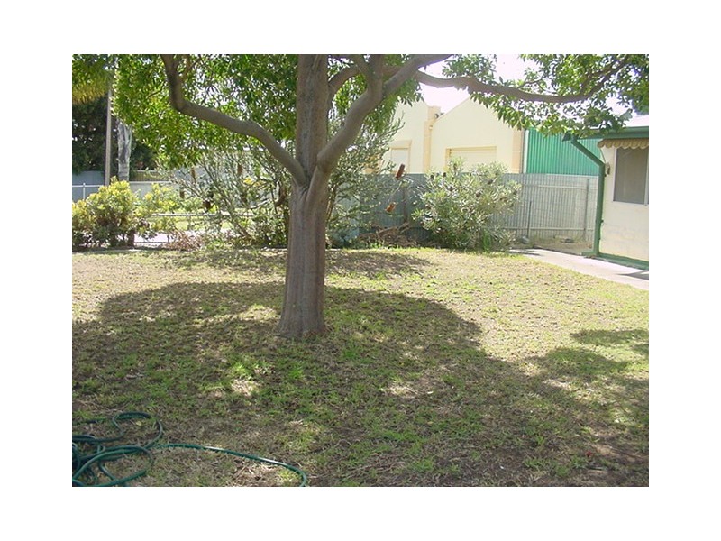 16 Bernard Street, Findon SA 5023