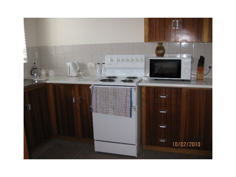 1/18 SEAVIEW ROAD, West Beach SA 5024