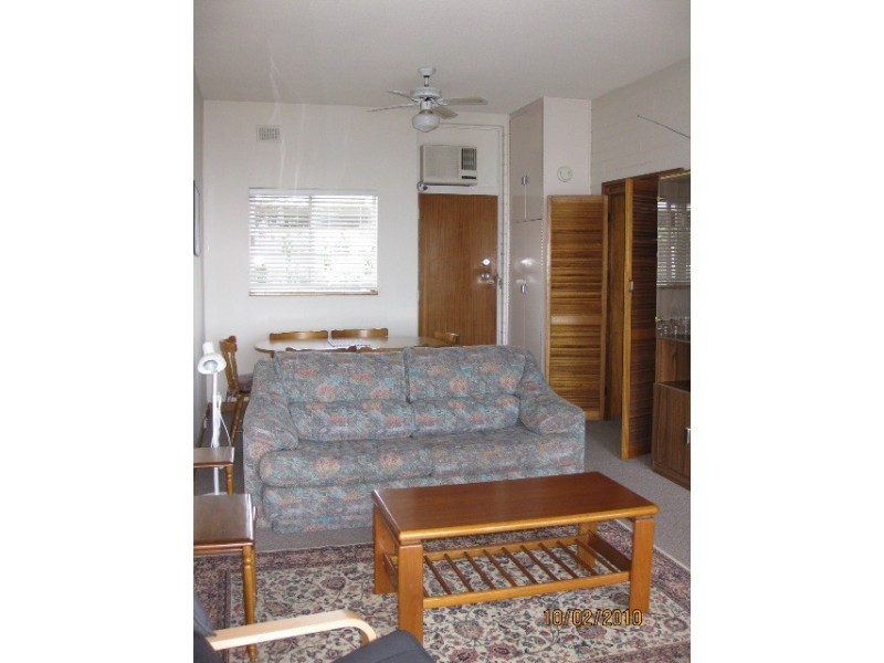 1/18 SEAVIEW ROAD, West Beach SA 5024