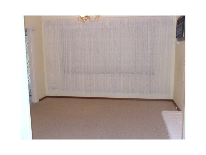 100 Beach Street, Grange SA 5022